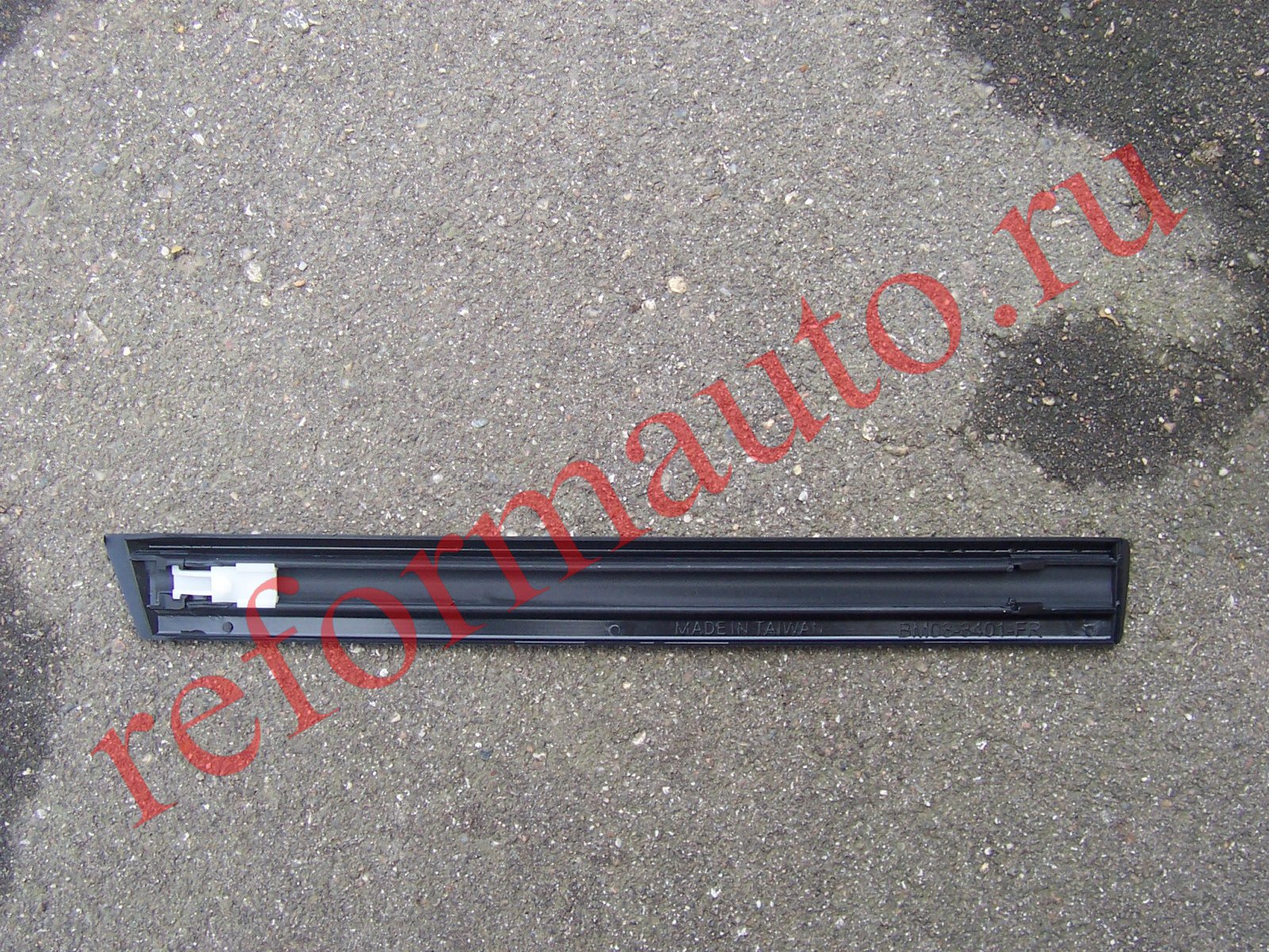 pbm17002ar.1_enl.jpg