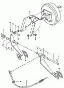 Педальный механизм привода то-
рмозного механизма и сцепления; Трос привода сцепления; Опорный кронштейн